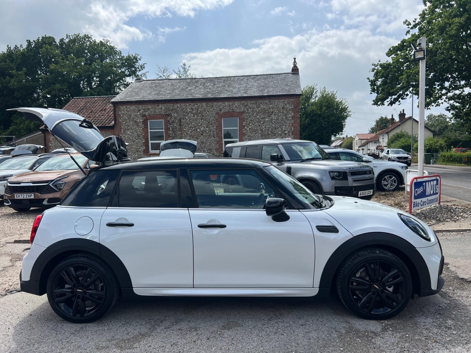 Vehicle 28