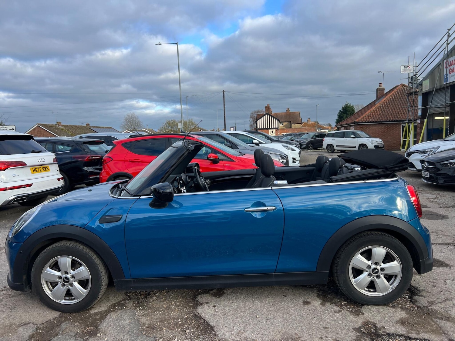 Used MINI Convertible 2022 for sale - 76913547: Photo 31