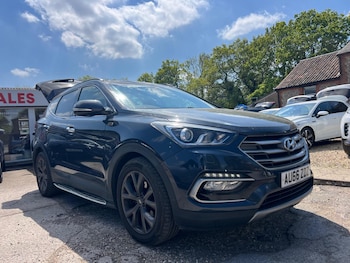 Used Hyundai Santa Fe 2016 for sale - 78675808: Photo