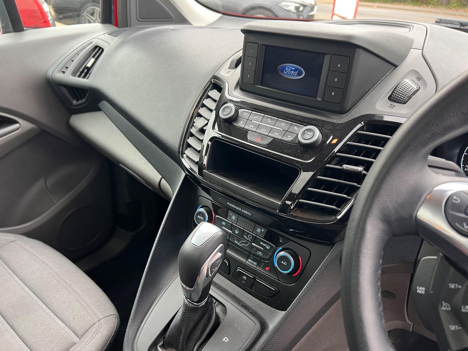 Used Ford Tourneo Connect 2021 for sale - 76083802: Photo 61