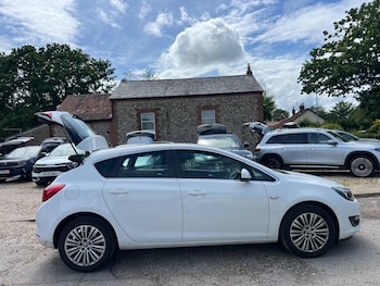 Used Vauxhall Astra 2015 for sale - 78966095: Photo