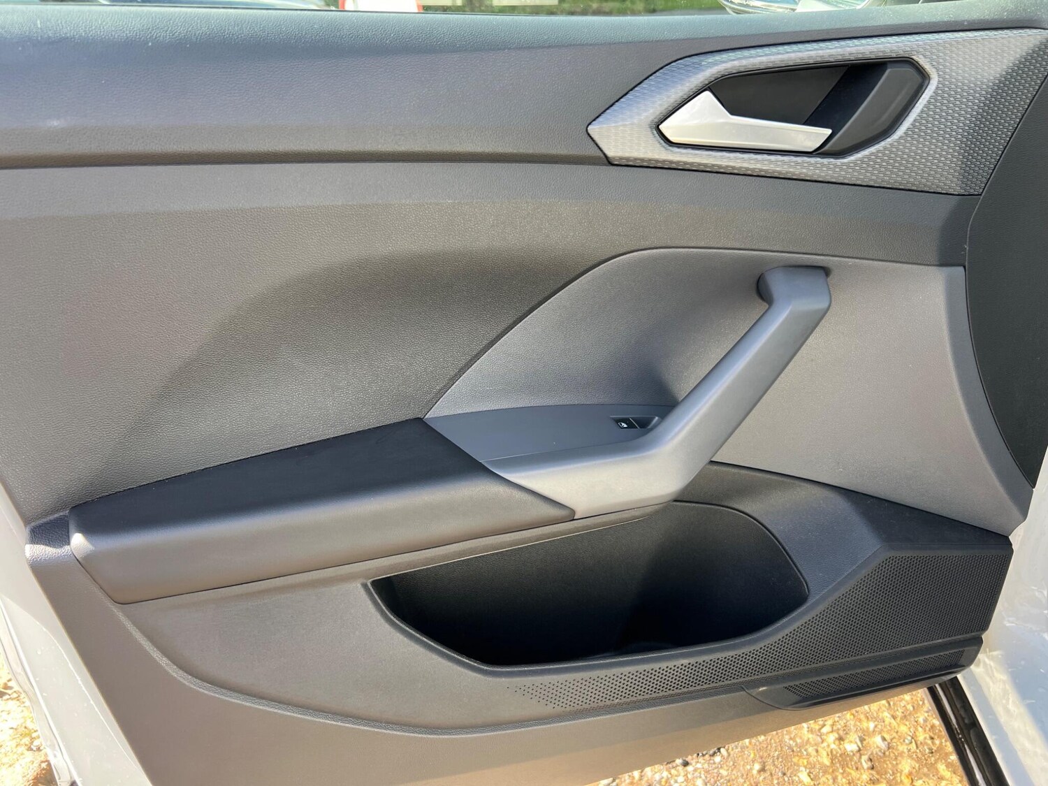 Used Volkswagen T-Cross 2019 for sale - 75757498: Photo 24