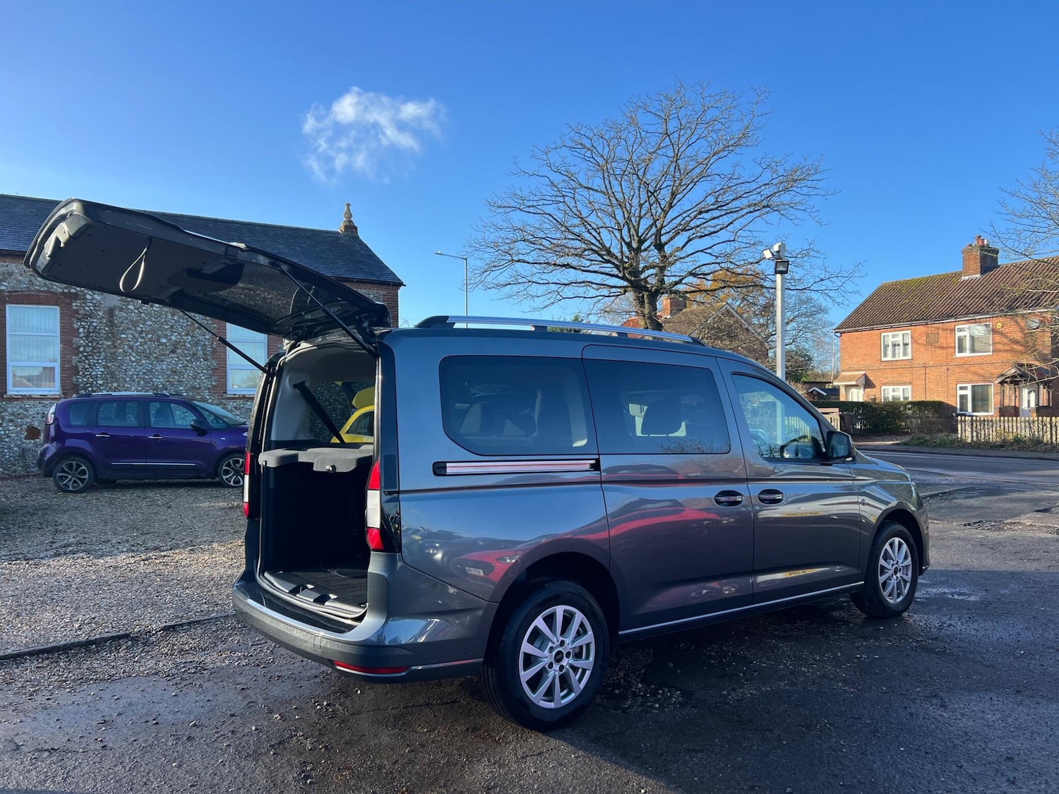 Used Ford Grand Tourneo Connect 2025 for sale - 76700999: Photo 33