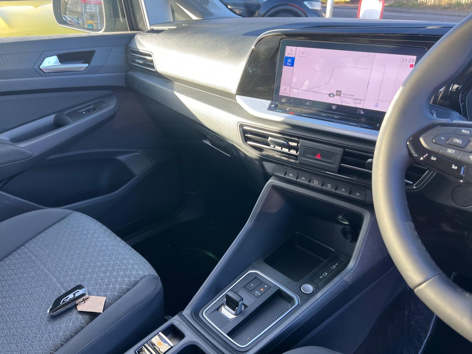 Used Ford Grand Tourneo Connect 2025 for sale - 76700999: Photo 37