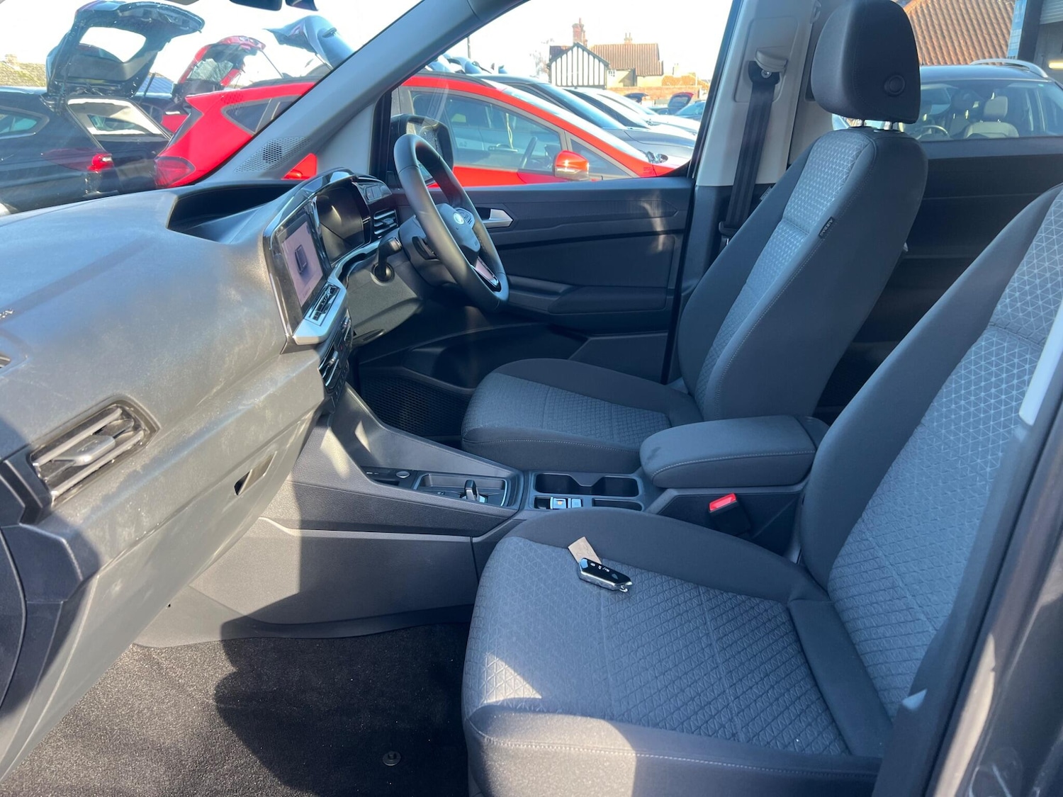 Used Ford Grand Tourneo Connect 2025 for sale - 76700999: Photo 67