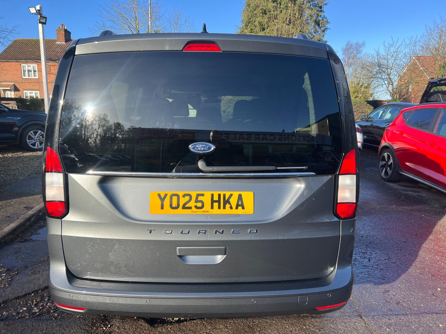 Used Ford Grand Tourneo Connect 2025 for sale - 76700999: Photo 76