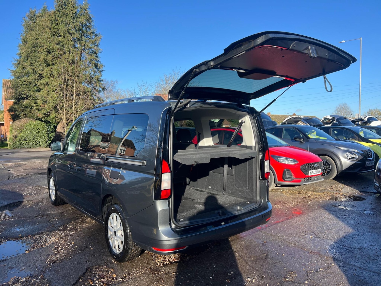 Used Ford Grand Tourneo Connect 2025 for sale - 76700999: Photo 89