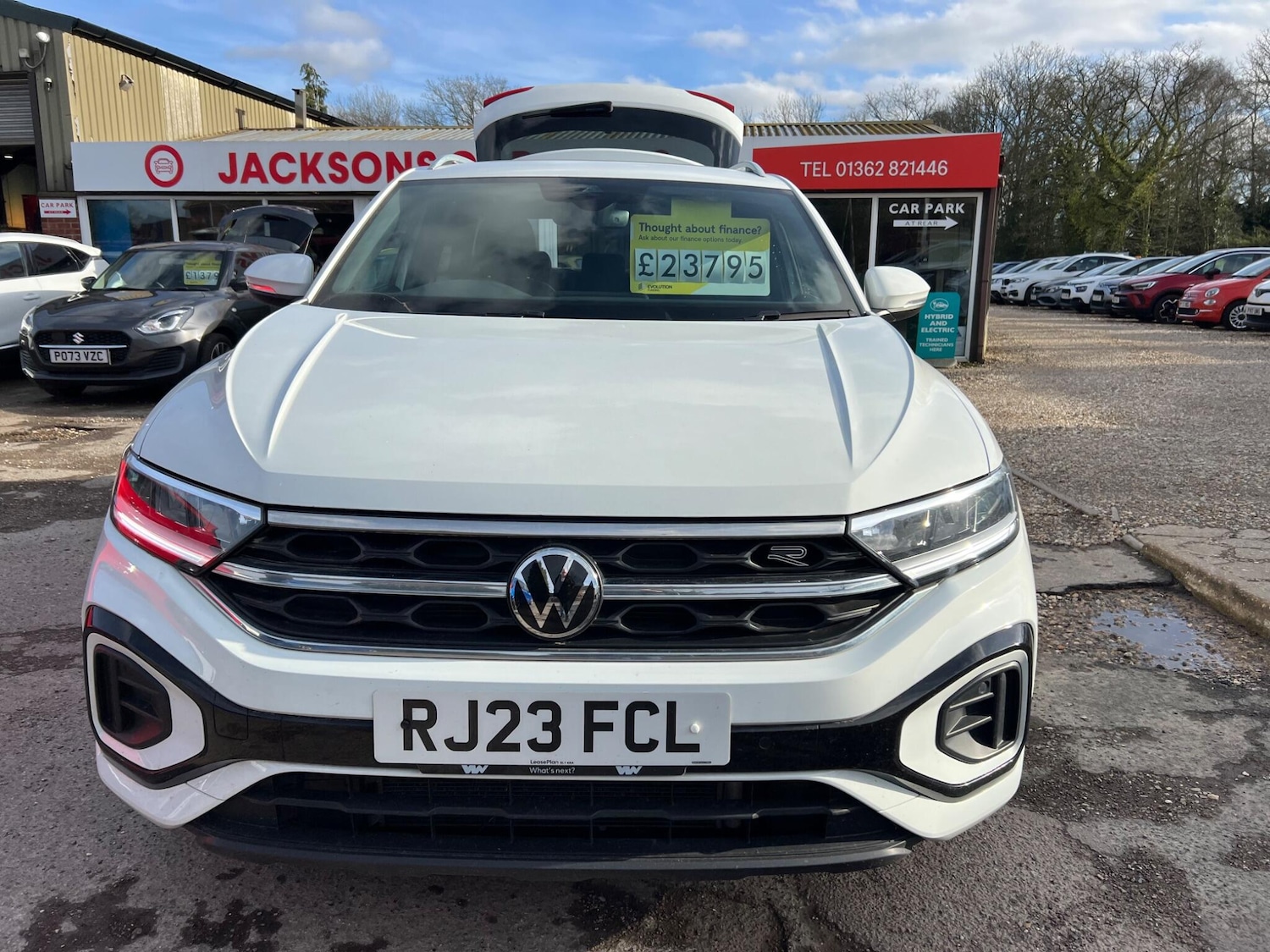 Used Volkswagen T-Roc 2023 for sale - 77267618: Photo 21