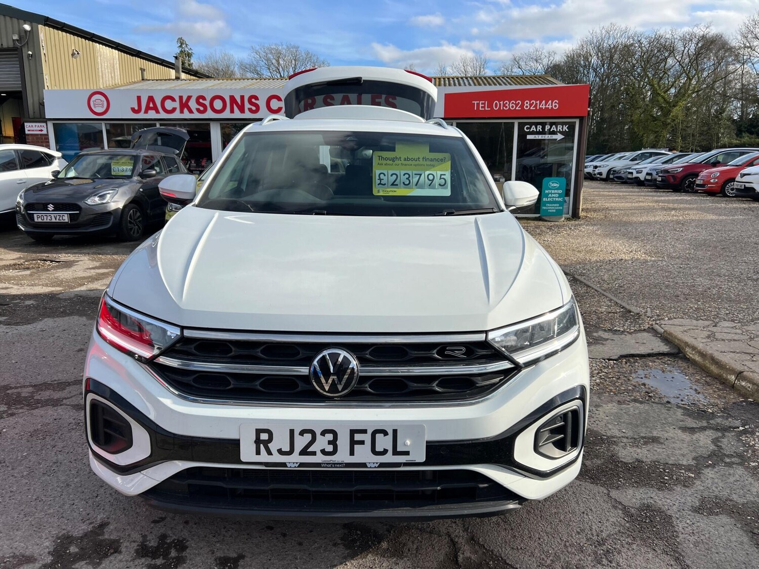 Used Volkswagen T-Roc 2023 for sale - 77267618: Photo 22