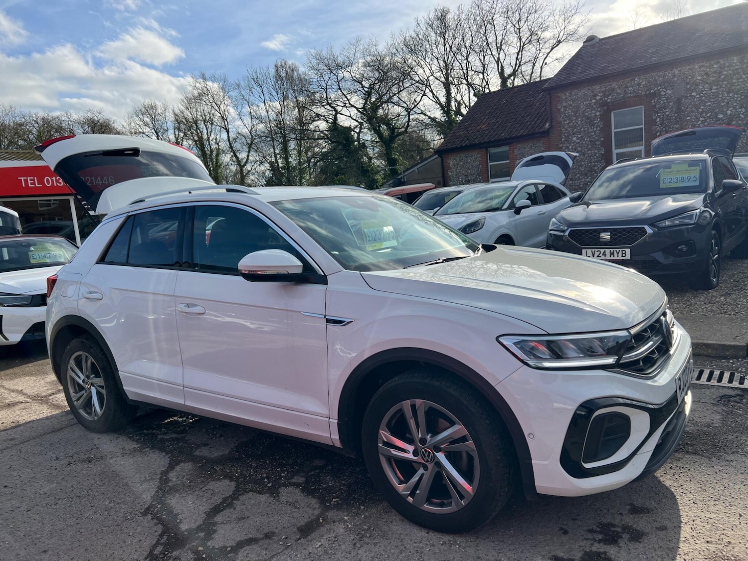 Used Volkswagen T-Roc 2023 for sale - 77267618: Photo 23