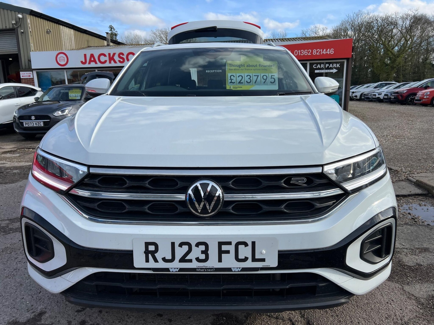 Used Volkswagen T-Roc 2023 for sale - 77267618: Photo 62