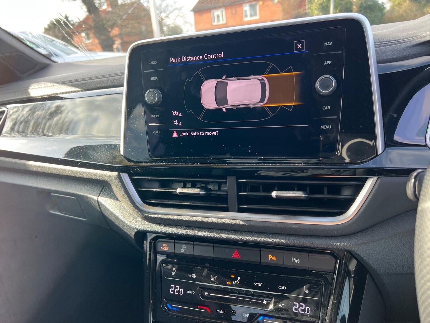 Used Volkswagen T-Roc 2023 for sale - 77267618: Photo 99