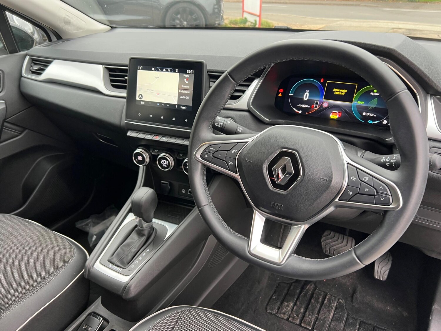 Used Renault Captur 2023 for sale - 76121375: Photo 7