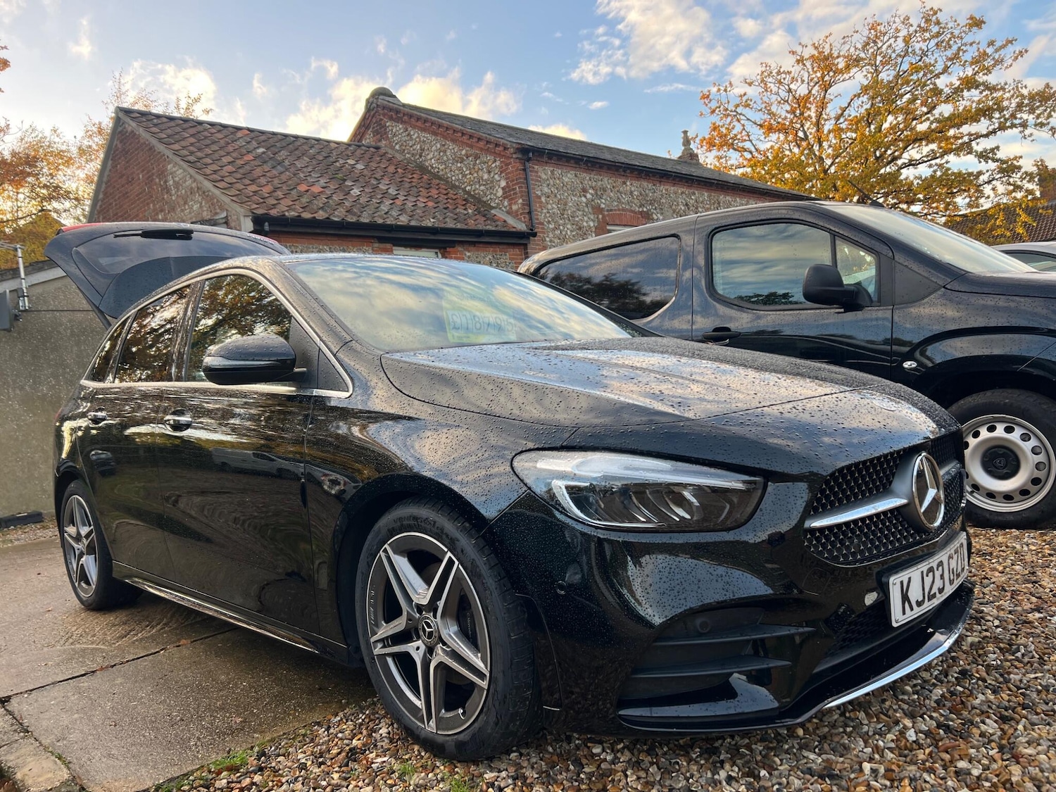 Used Mercedes-Benz B Class 2023 for sale - 76360228: Photo 9