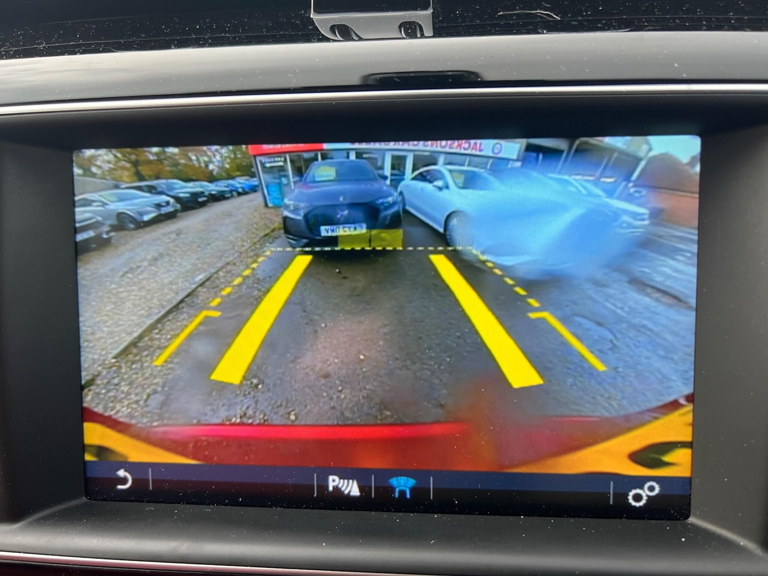 Used Jaguar F-Pace 2017 for sale - 76498844: Photo 100