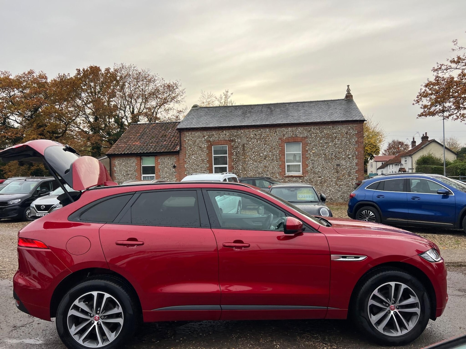 Used Jaguar F-Pace 2017 for sale - 76498844: Photo 13