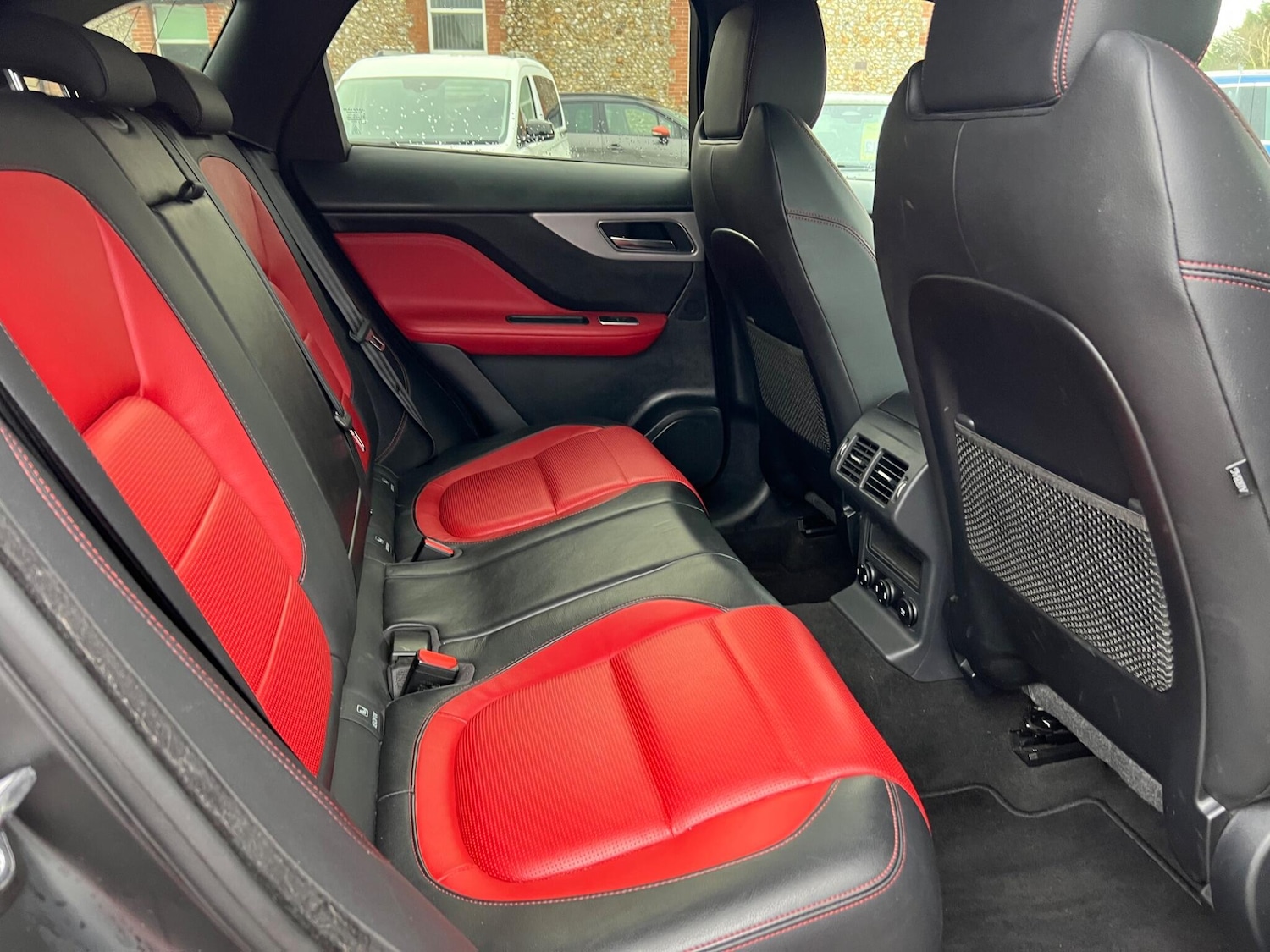 Used Jaguar F-Pace 2017 for sale - 76498844: Photo 17