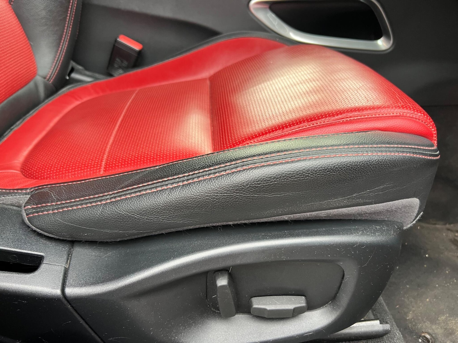 Used Jaguar F-Pace 2017 for sale - 76498844: Photo 18