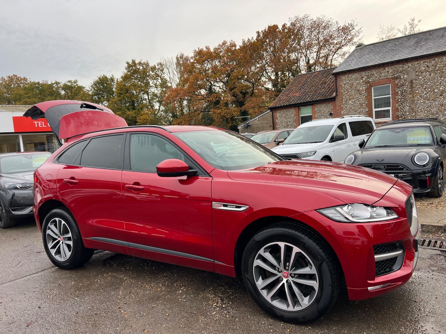 Used Jaguar F-Pace 2017 for sale - 76498844: Photo 23