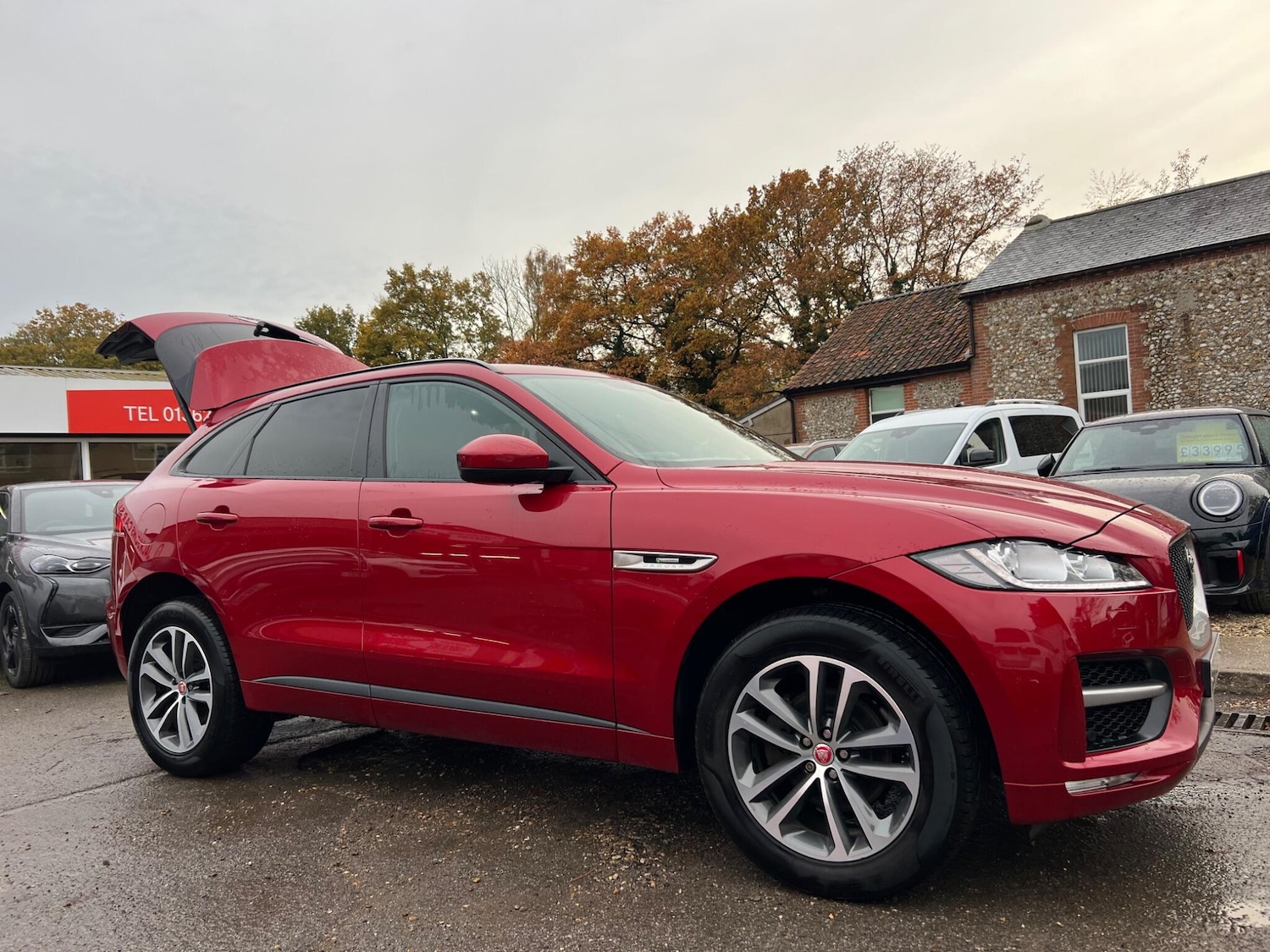 Used Jaguar F-Pace 2017 for sale - 76498844: Photo 25