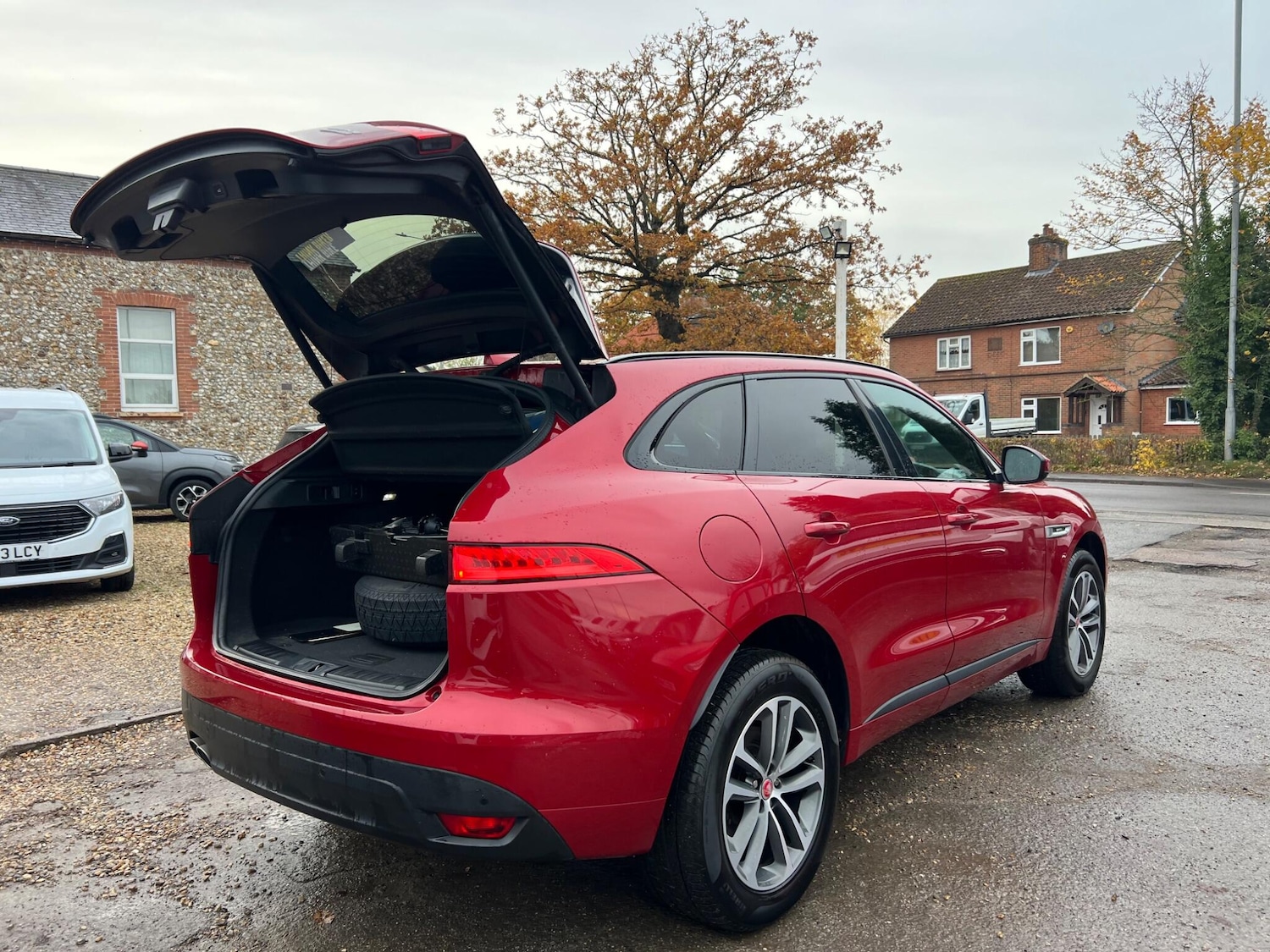 Used Jaguar F-Pace 2017 for sale - 76498844: Photo 63