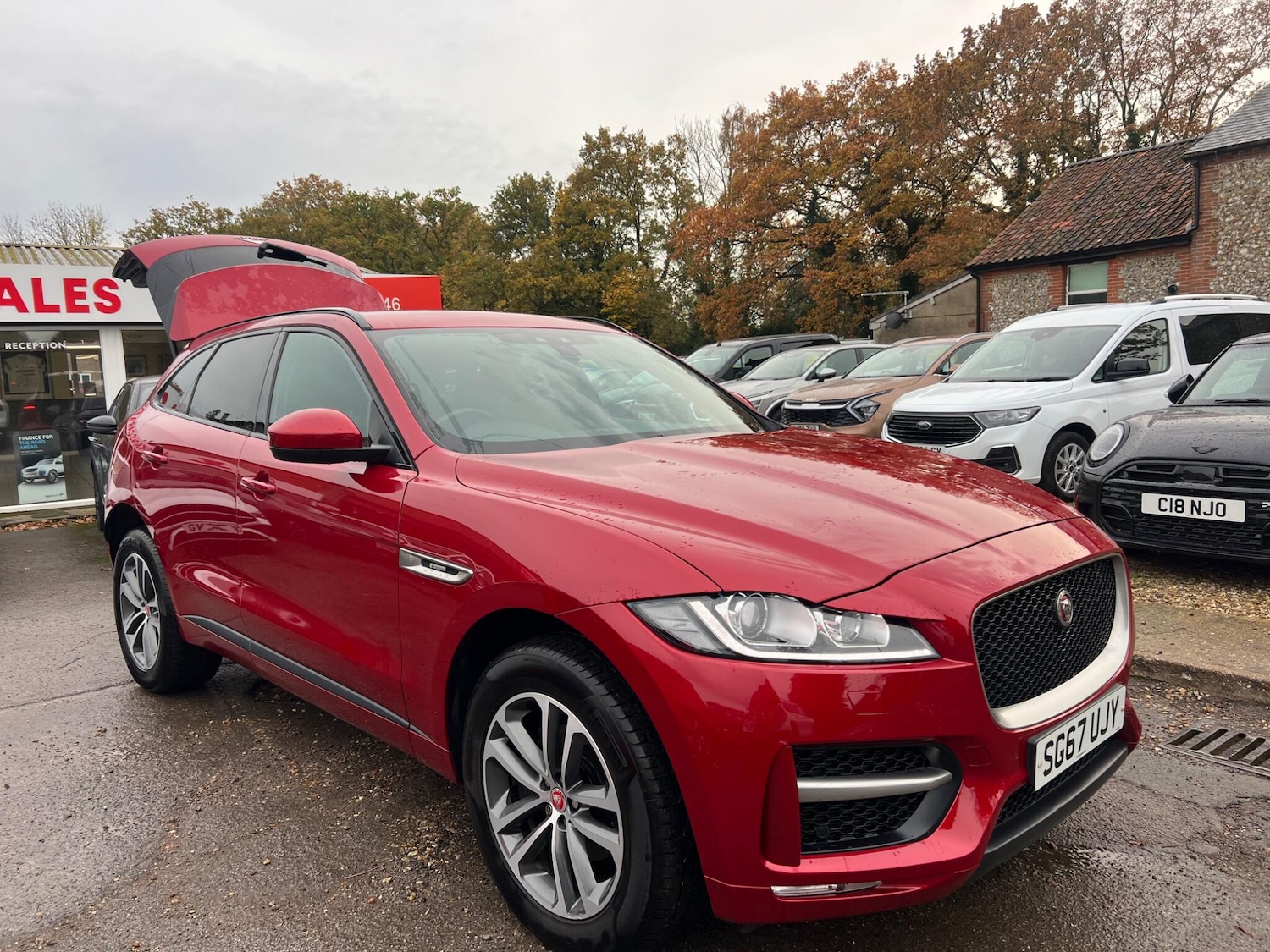 Used Jaguar F-Pace 2017 for sale - 76498844: Photo 80