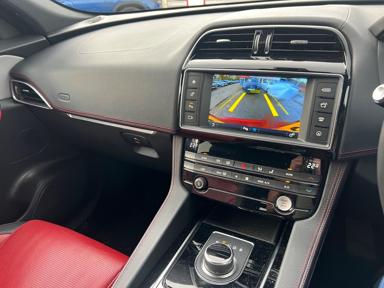 Used Jaguar F-Pace 2017 for sale - 76498844: Photo 98