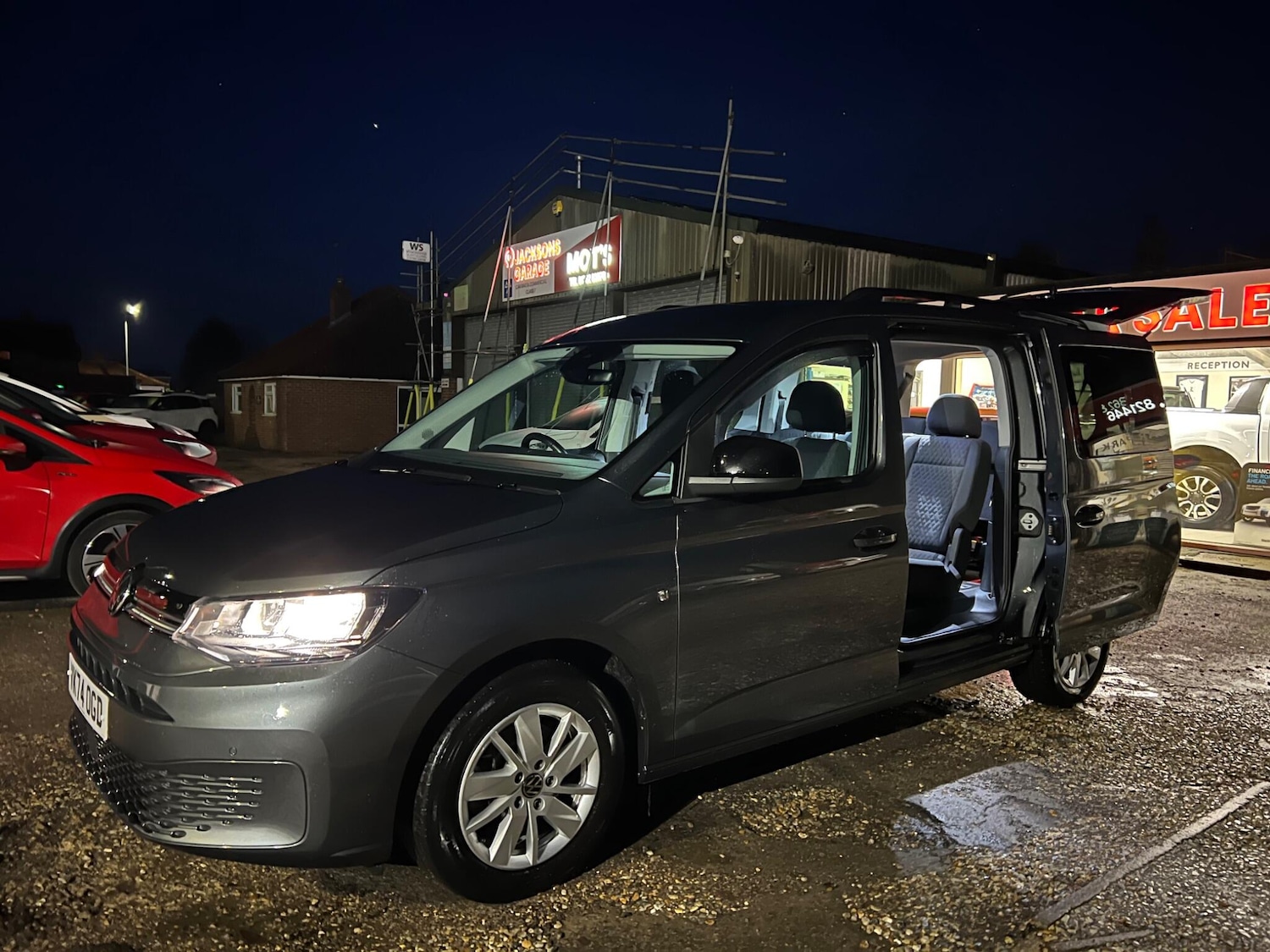 Used Volkswagen Caddy Maxi 2024 for sale - 77156482: Photo 32