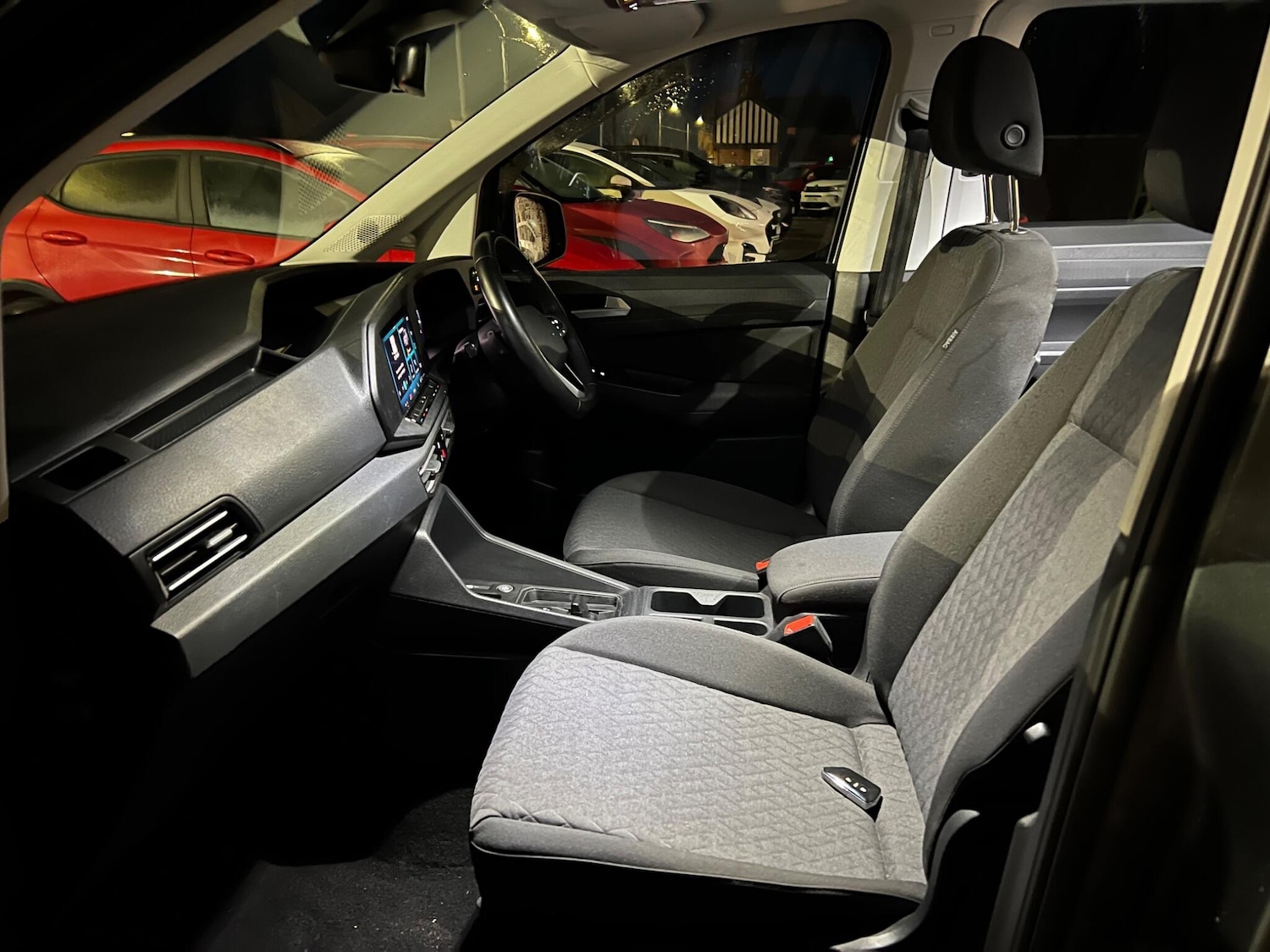 Used Volkswagen Caddy Maxi 2024 for sale - 77156482: Photo 34