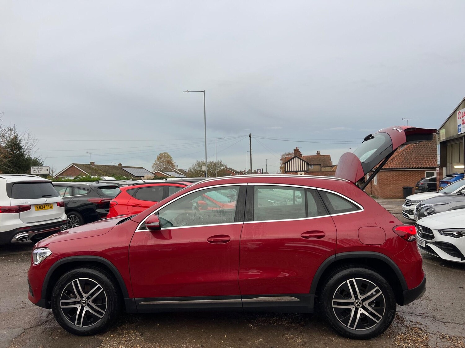 Used Mercedes-Benz GLA 2023 for sale - 76361071: Photo 61