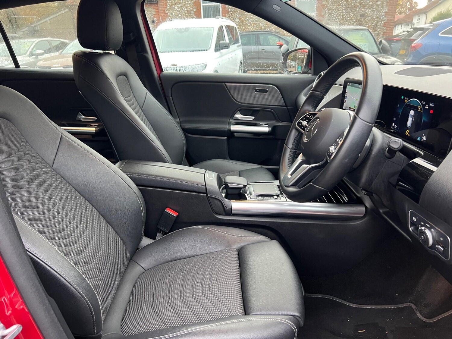 Used Mercedes-Benz GLA 2023 for sale - 76361071: Photo 92