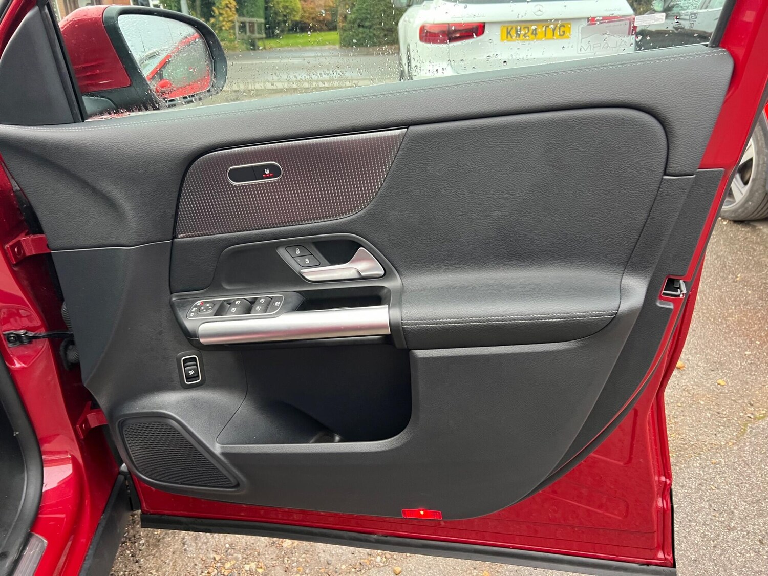 Used Mercedes-Benz GLA 2023 for sale - 76361071: Photo 93