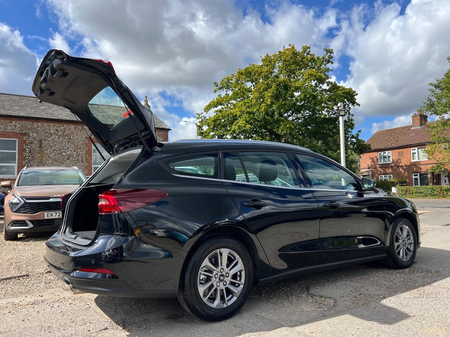 Used Ford Focus for sale - 76988918: Photo 22