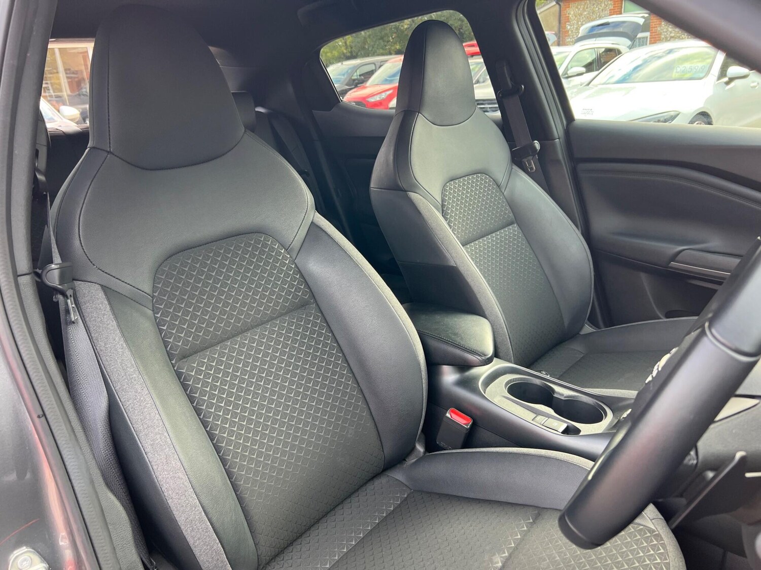 Used Nissan Juke 2024 for sale - 76240278: Photo 27