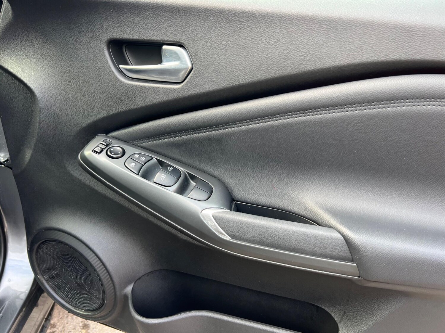 Used Nissan Juke 2024 for sale - 76240278: Photo 28