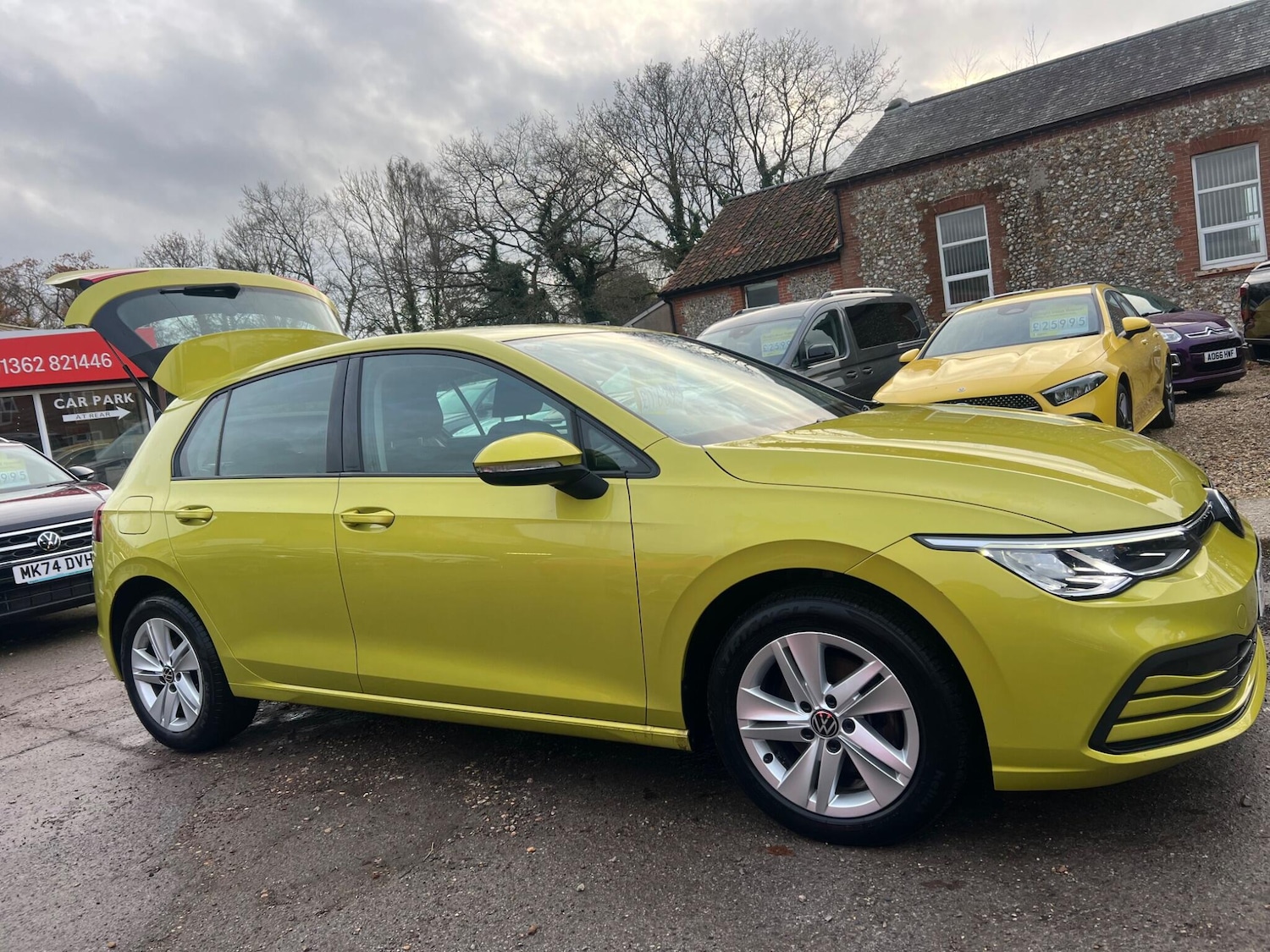 Used Volkswagen Golf 2022 for sale - 76850355: Photo 40