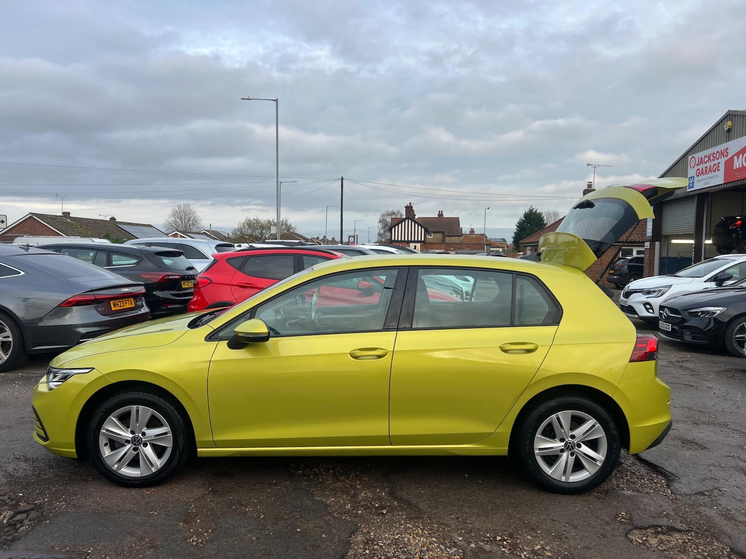 Used Volkswagen Golf 2022 for sale - 76850355: Photo 72