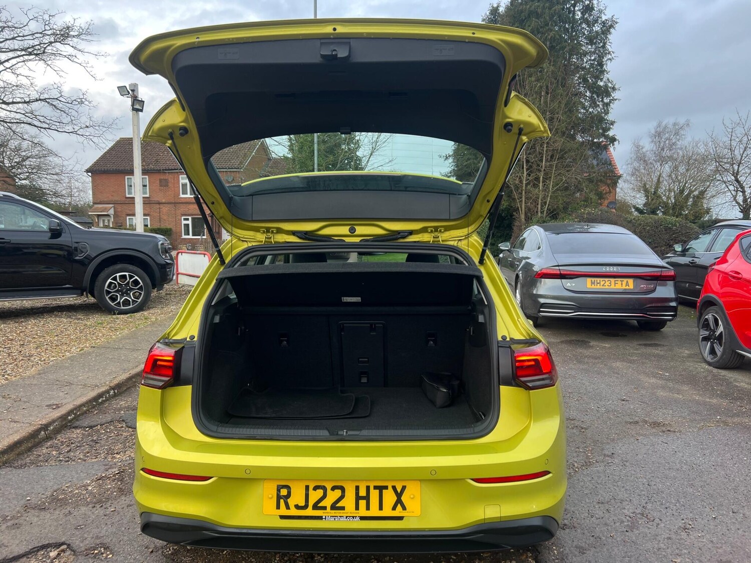 Used Volkswagen Golf 2022 for sale - 76850355: Photo 76