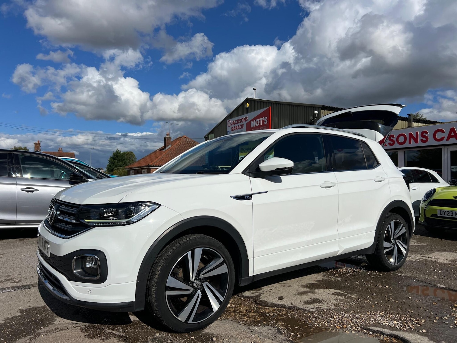 Used Volkswagen T-Cross 2019 for sale - 76993215: Photo 15