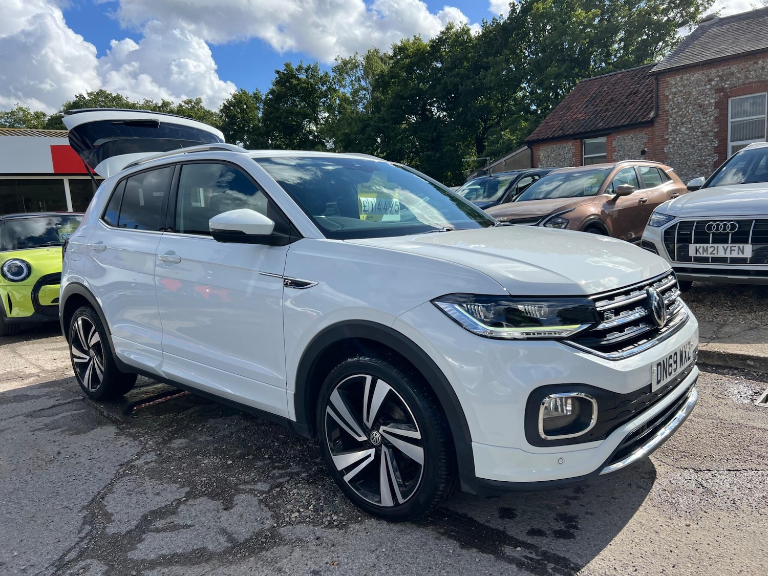 Used Volkswagen T-Cross 2019 for sale - 76993215: Photo 53