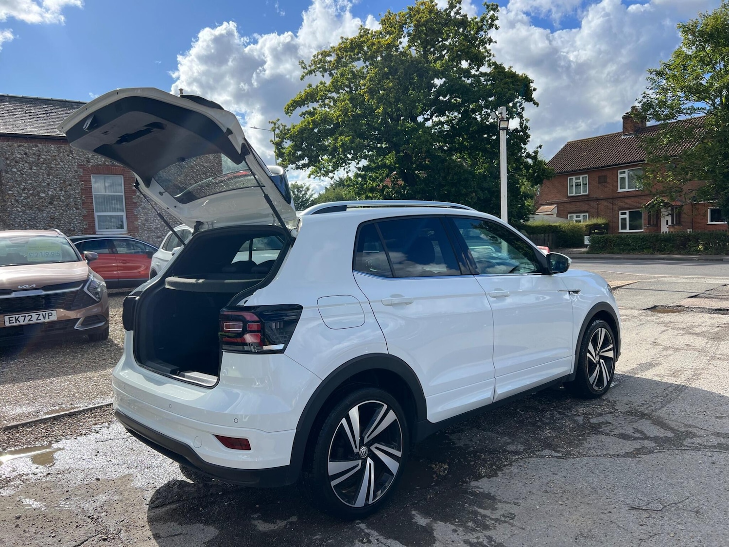 Used Volkswagen T-Cross 2019 for sale - 76993215: Photo 88