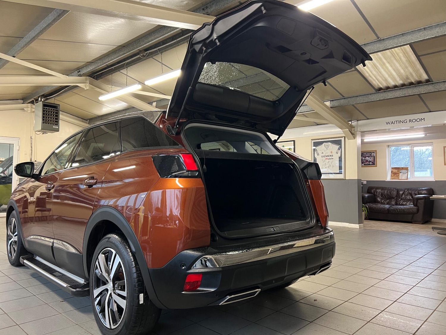 Used Peugeot 3008 2017 for sale - 76976611: Photo 33