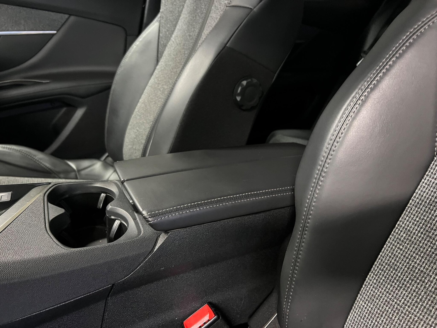 Used Peugeot 3008 2017 for sale - 76976611: Photo 45