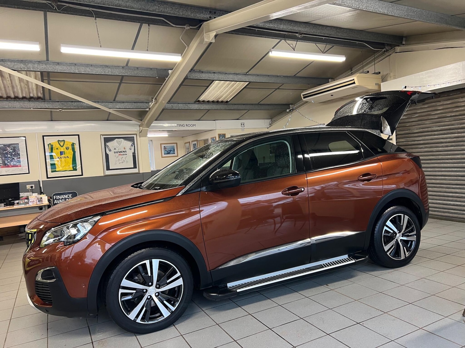 Used Peugeot 3008 2017 for sale - 76976611: Photo 6