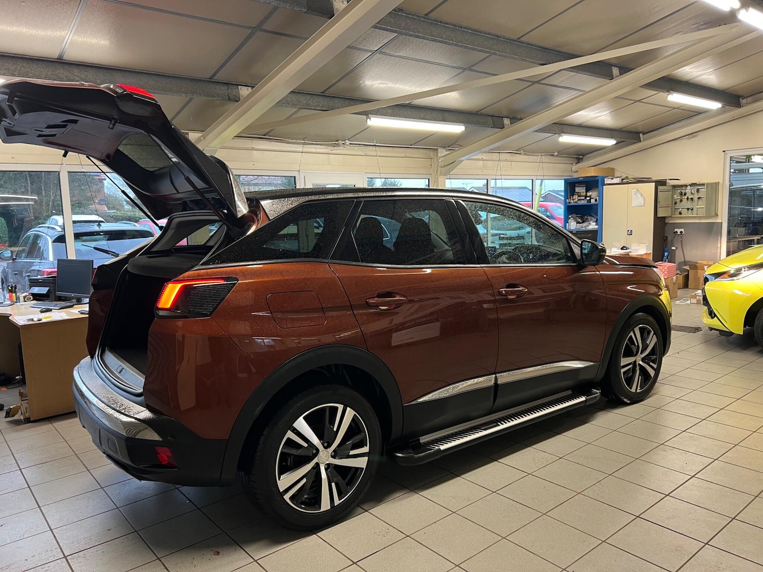 Used Peugeot 3008 2017 for sale - 76976611: Photo 95