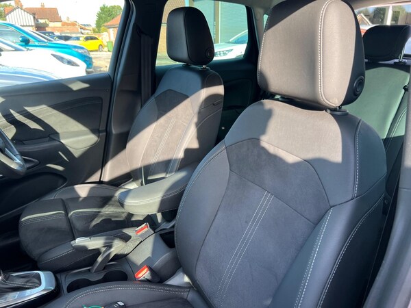 Used Vauxhall Crossland 2022 for sale - 75589630: Photo 44