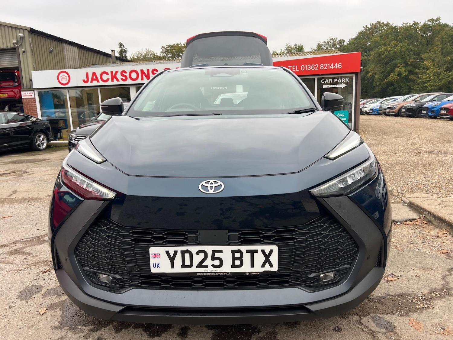 Used Toyota C-HR 2025 for sale - 76239009: Photo 12