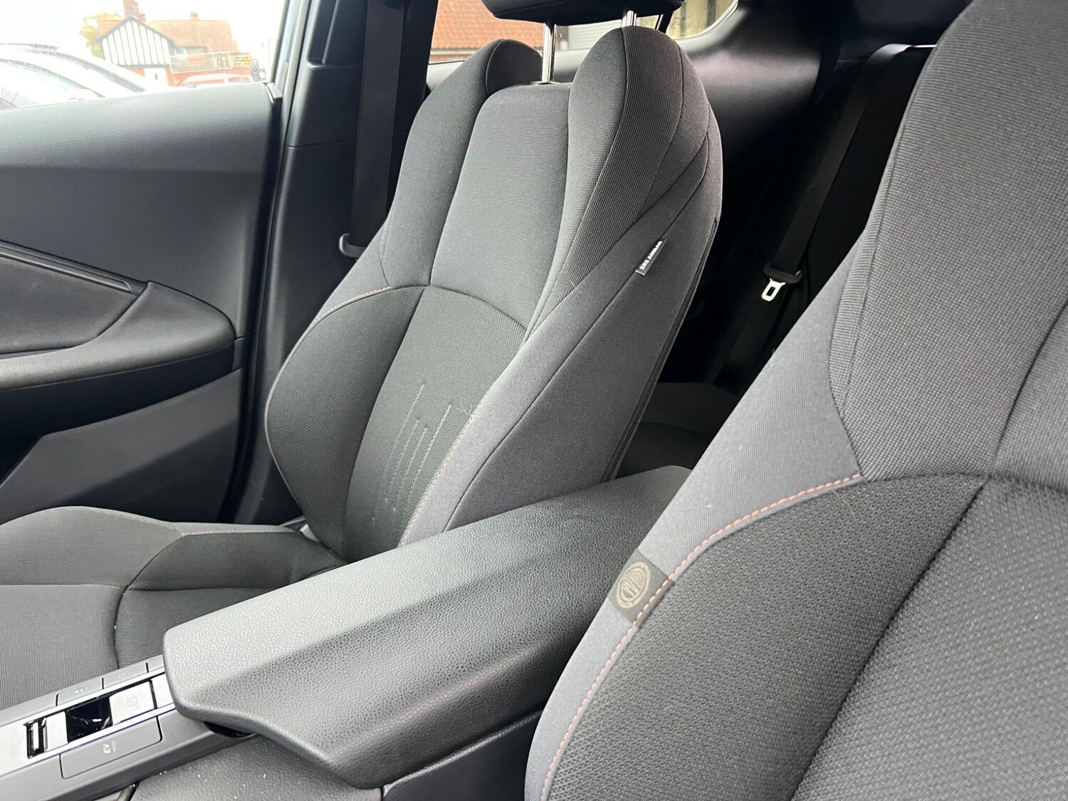 Used Toyota C-HR 2025 for sale - 76239009: Photo 84