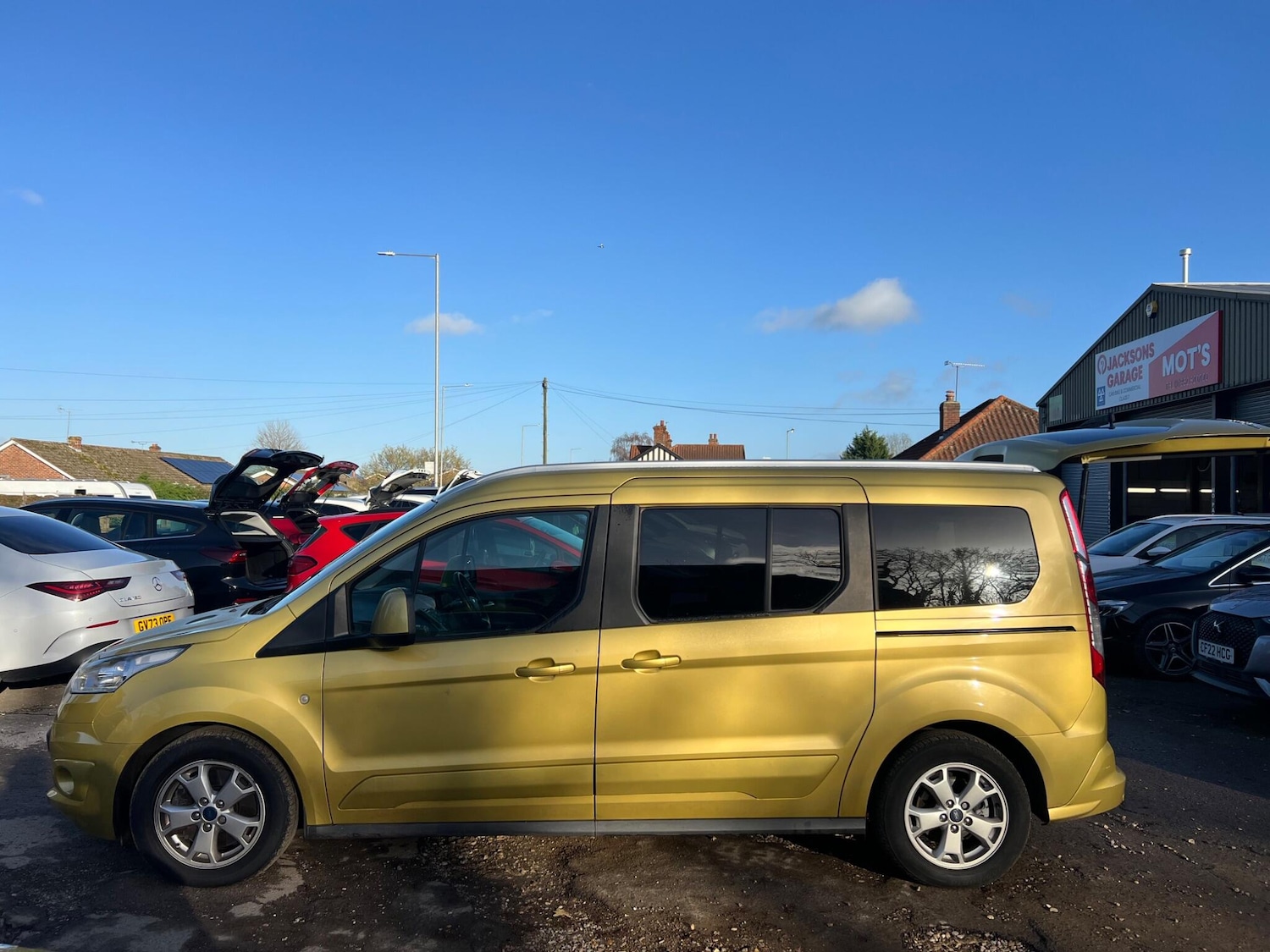 Used Ford Grand Tourneo Connect 2017 for sale - 76728175: Photo 13