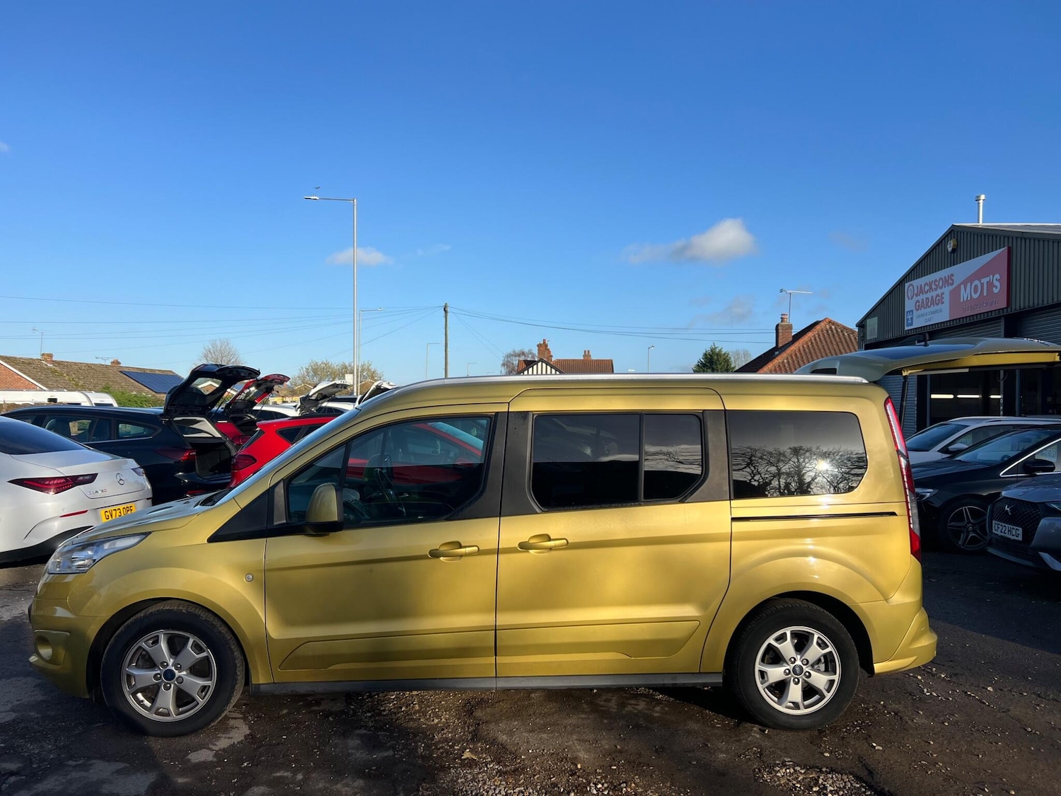 Used Ford Grand Tourneo Connect 2017 for sale - 76728175: Photo 14